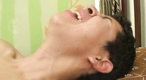 Painful anal sex between two attractive boyfriends