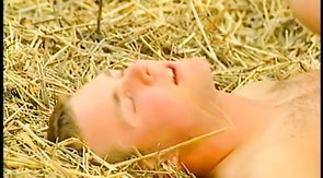 Beautiful anal sex at the hayloft with two performers