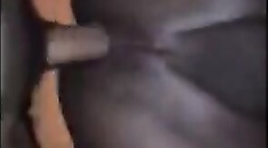 Twink chupa pau e leva mano liberal na bunda