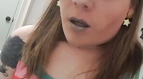 Crossdresser Twink's Full Introduction