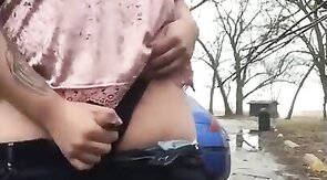 Outdoor Handjob by a Crossdressing Amateur