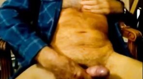 Amateur Bear Grandpa Cums with Toy