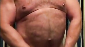 Amateur Daddy Bear Jacks Off In Bathroom Solo