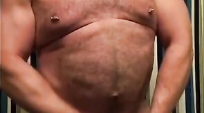 Amateur Daddy Bear Jacks Off In Bathroom Solo