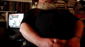 Daddy Bear Jerks Off Solo