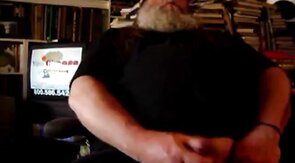 Daddy Bear Jerks Off Solo