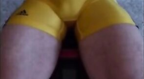Muscular Daddy Bear Jacks Off in a Wrestling Singlet