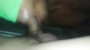 Mamando en la favela con dos latinos amateurs calientes