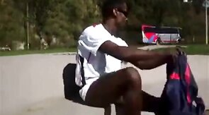 Huge Dick Public Handjob by Amateur Outdoors