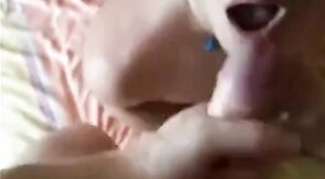 Amateur Bukkake Blowjob with Cum-Hungry Men