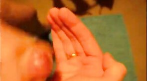 Amateur Webcam Masturbation and Cum