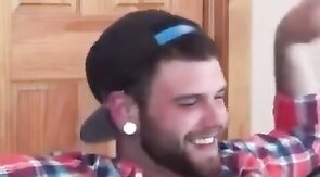 Straight Guy Gets Serviced by a Daddy