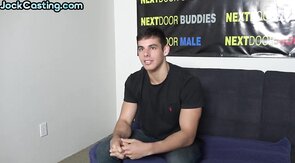 Muscled casting jock jerking off solo