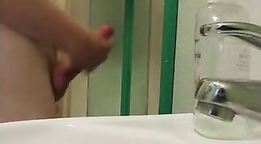Big Cock Twink Amateur Masturbates on Webcam
