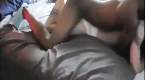 Amateur Bareback Big Cock Interracial Drilling and Creampie