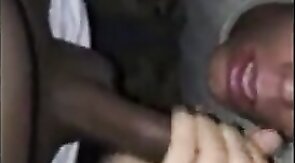 Big Black Cock Gives Facial to White Guy