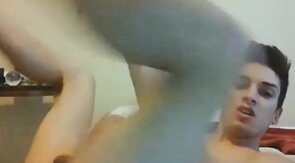 Webcam Twink Jacks Off