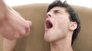 Big Cock Twink Amateur Shoots His Load