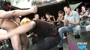 Amateur party guests public dicksucking