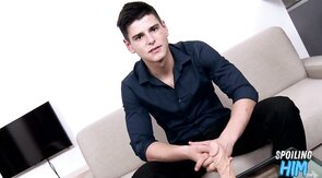 Skinny twink cockriding cock at casting