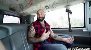Naive str8 get cocksucked by gay in van