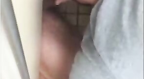 Big Cock Amateur Blowjob in a Public Restroom