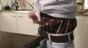 Twink Sagger Shoots a Load on the Table