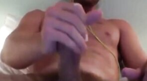 Big Cock Man Cums on Webcam