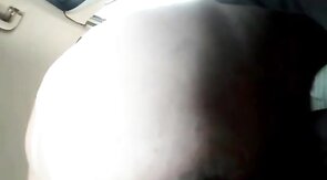 Daddy fucks me bareback in his car - Amateur gay bareback sex