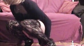 Sissy's Anal Fisting Fun