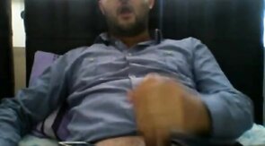 Big-Cock Hunk's Phone Cam Solo