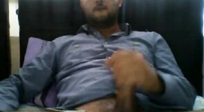 Big-Cock Hunk's Phone Cam Solo