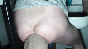 Goliath's Stretching Session: Amateur Anal Adventure