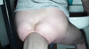 Goliath's Stretching Session: Amateur Anal Adventure