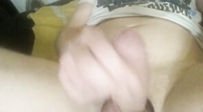 Inflatable Dildo Fun: Gaping Twink Plays and Cums