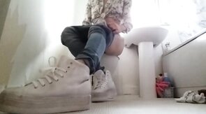 Twink Crossdresser in Tight Jeans