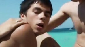 Bareback Amateur Handjob at the Beach with a Twink