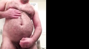 Big-Cock Daddy Bear Jacks Off