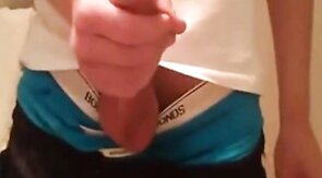 Twink ruins his orgasm after peehole play on webcam