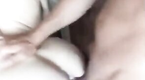 Anal Bareback Sex: Blasen, Spritzen und Abficken