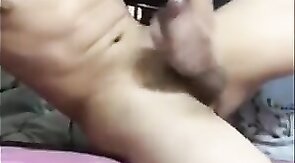 Asian Twink Masturbates on Cam