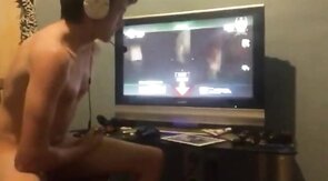 Twink Plays Call of Duty and Cums