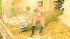 Bareback Twinks Cumming in Vintage Bareback Amateur Video