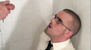 Twink Facial and Piss Shower