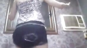 Egyptian Crossdresser Dances in Amateur Video