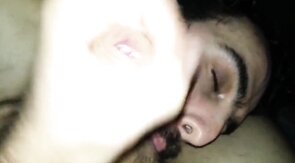 Chupando as bolas e o pau do hetero amigo - amador, blowjob, latin