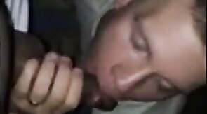 Big Black Cock Gives Facial to White Guy
