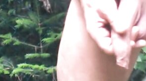Well-Endowed Amateur Shows Off Outdoors on Webcam