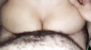 Deliciosa Follada Caliente con Pollas sin Condón