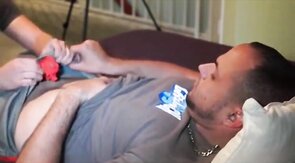 Mamada Amateur a un Hombre Heterosexual